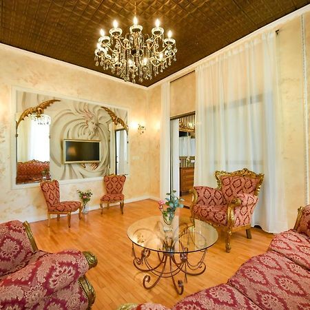 The Museum - Wonderful Super Central Apartment Bucareste Exterior foto