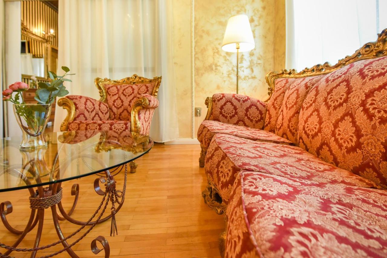 The Museum - Wonderful Super Central Apartment Bucareste Exterior foto